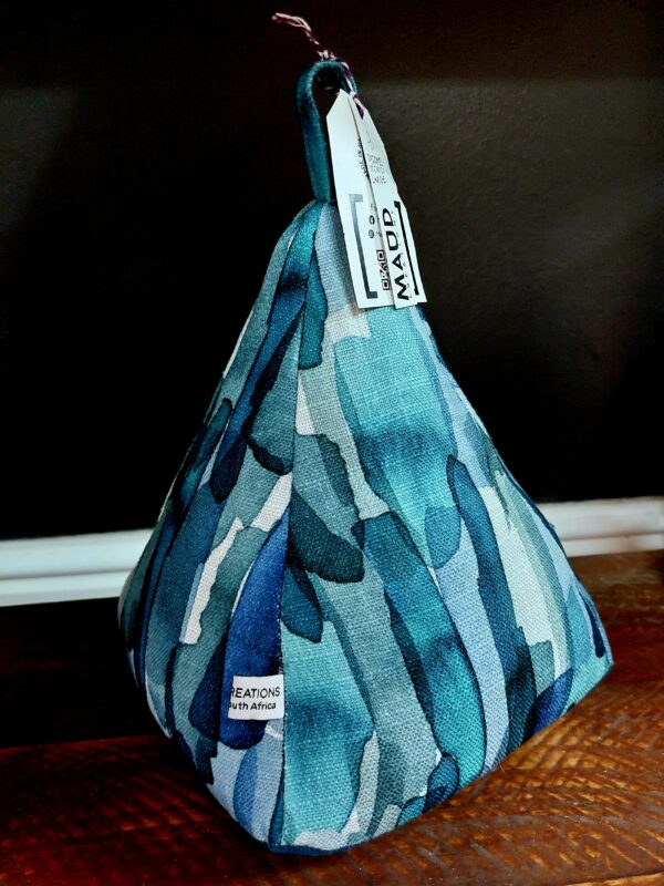 Triangle doorstop - 2kg - Image 3